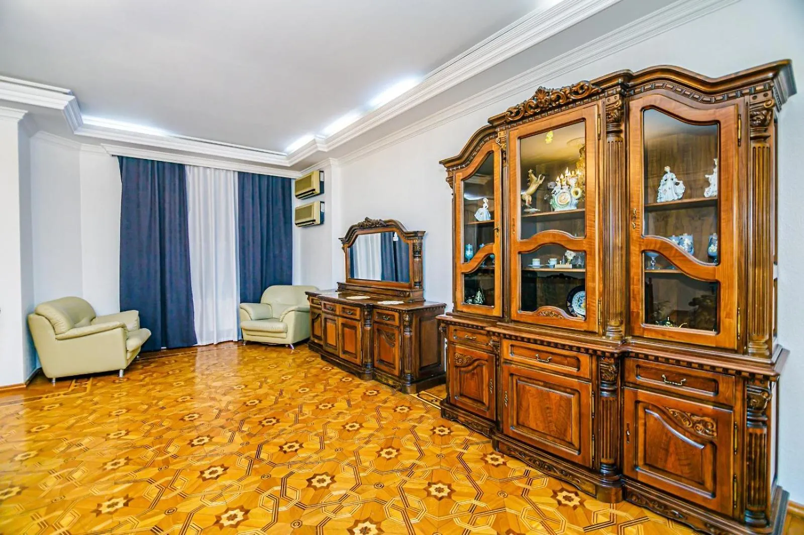 Apartment Near Hard Rock Cafe Baku